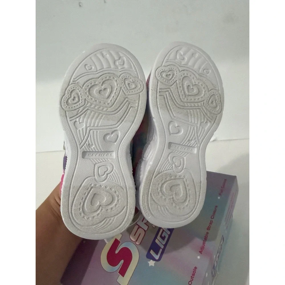 Skechers stretch lace